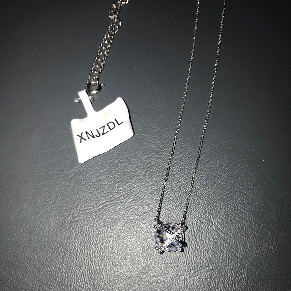Charmed Aroma | Silver Necklace